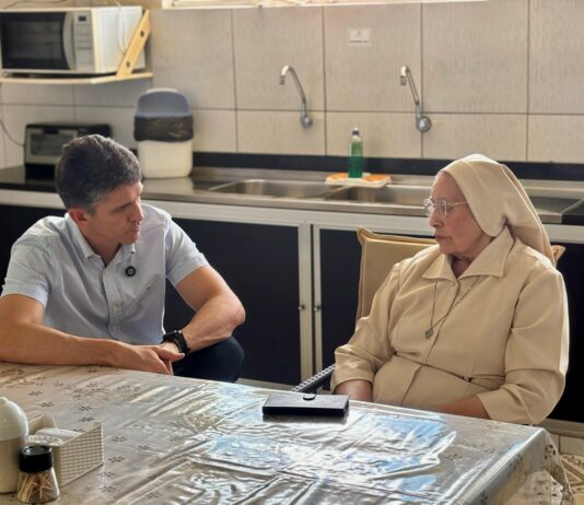 CAMPINA GRANDE: Tovar visita Instituto São Vicente de Paulo e destaca R$ 160 mil em emendas que destinou à instituição