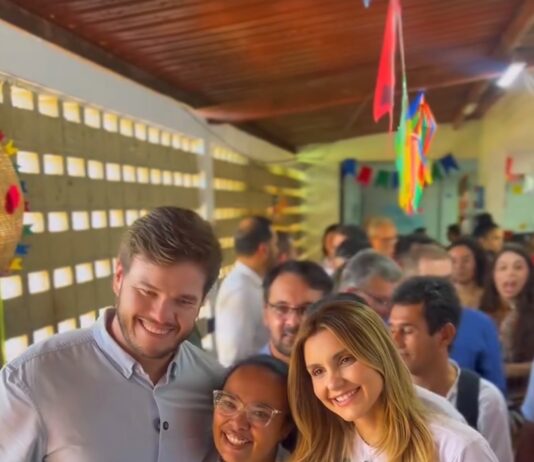 Durante o lançamento do Projeto “São João Acolhedor”, diretoria e alunos da APAE agradecem apoio de Juliana e Bruno: “Oportunidade ímpar”