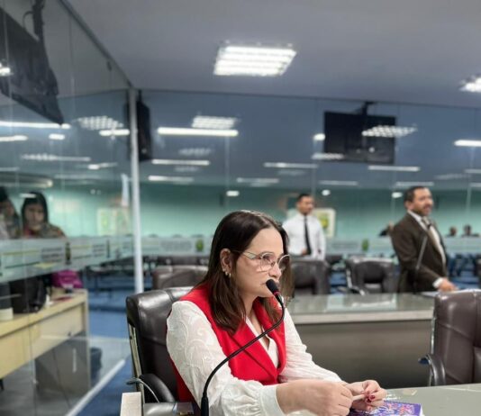 Vereadora Ivonete Ludgério pede instalação de rede de esgotos para o bairro Alameda