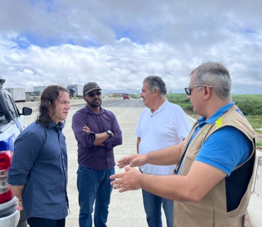 Com presença de Veneziano, tráfego é liberado no 1º viaduto da duplicação da BR 230, em Campina Grande