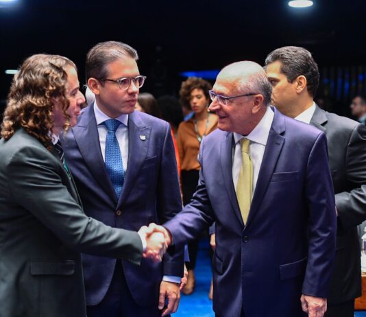 Na abertura do encontro do Brics, Veneziano defende o multilateralismo, em contraponto ao cenário de ações unilaterais dos EUA