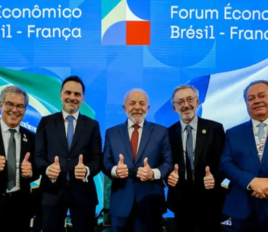 Empresários franceses prometem a Lula investir R$ 100 bi no Brasil. Investimento se dará num prazo de 5 ano