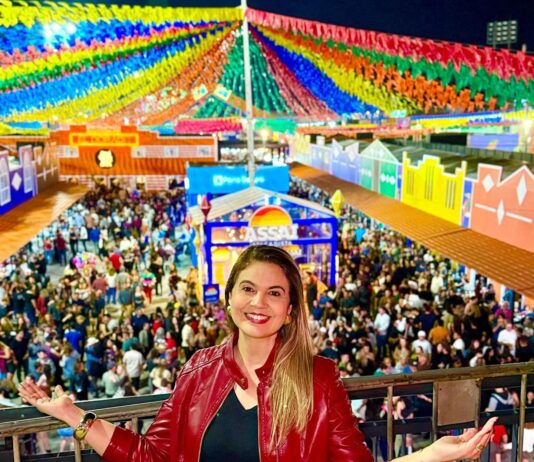 Carol Gomes ressalta a importância de se investir na cultura do município de forma contínua