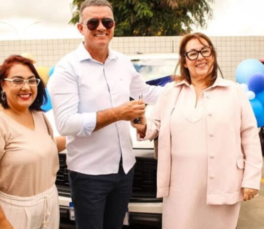 Prefeita de Puxinanã sobre Sargento Neto: “Um deputado que olha pelos menos favorecidos”