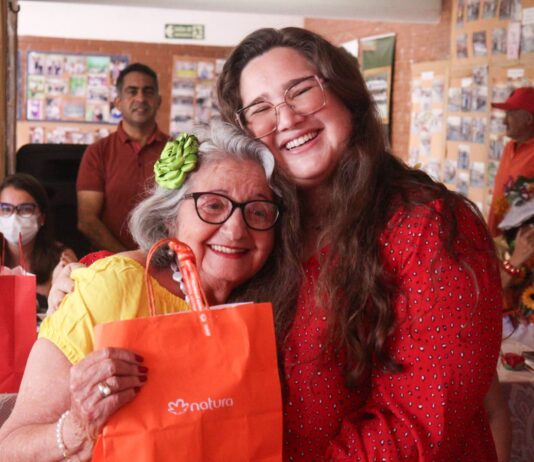 A importância de iniciativas de integração geracional para a valorização da população idosa