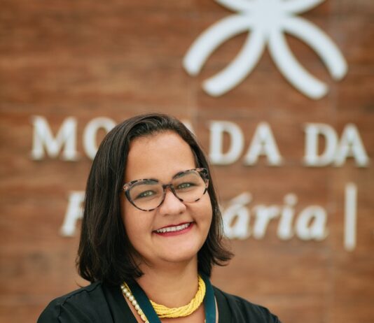 Psicólogos no luto: o trabalho invisível que ampara famílias na despedida