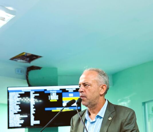 Vereador Pila alerta: “Hospitais estão colapsando por falta de gestão municipal”