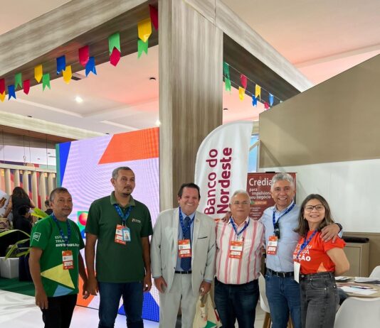 Olimpio Oliveira destaca importância do Centro de Convenções e da Feira do Empreendedor