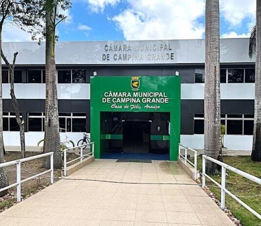 Câmara de Campina Grande se manifesta sobre decisão judicial relativa a subsídios