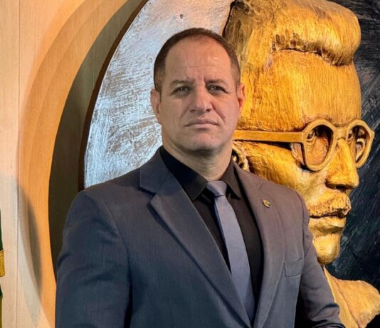 “Campina Grande completa 161 anos de emancipação política, é hora de ter um portal de entrada no nosso município que represente nosso orgulho!” Afirma Vereador Sargento Wellington Cobra