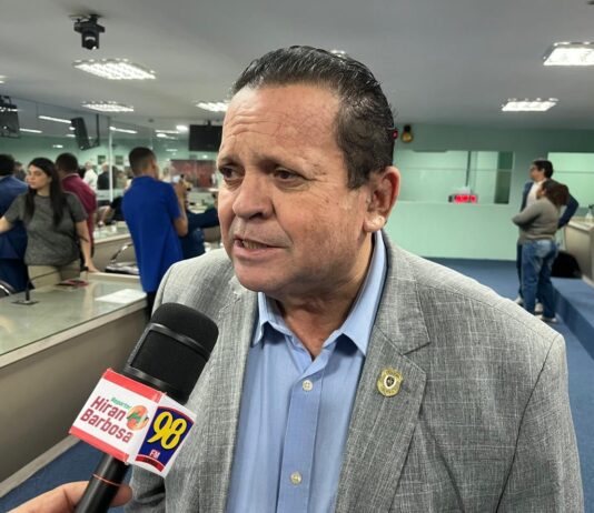 Projeto de Lei de Olimpio quer regularizar numeração de imóveis em Campina Grande