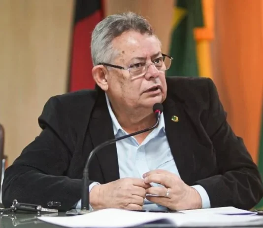 Pimentel cobra recuperação das estradas rurais de Campina Grande