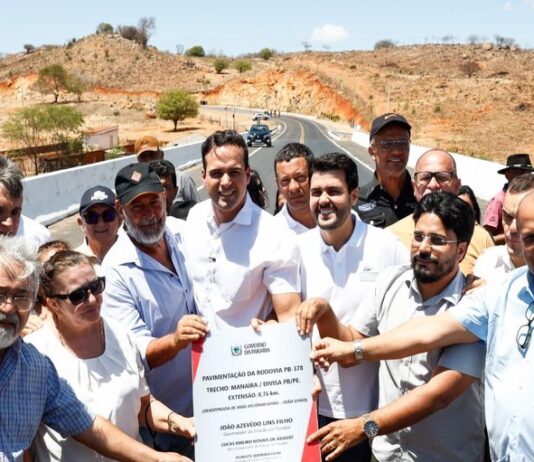 Lucas Ribeiro entrega rodovia que liga Manaíra a cidades de Pernambuco e destaca importância da obra