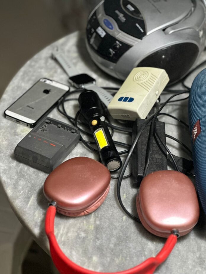 06cb1798-5c77-41fb-9826-551c20ca63a6