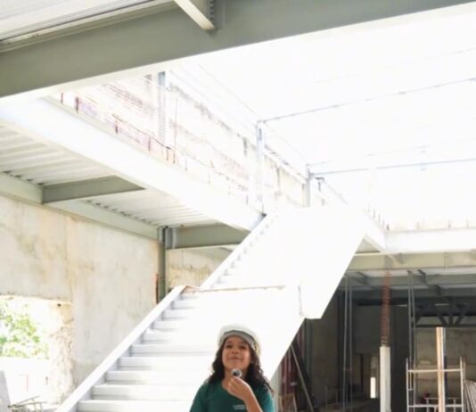 Vídeo: alunas acompanham obras de revitalização do ‘Capitólio da Educação, que já passa dos 50% dos serviços conclusos