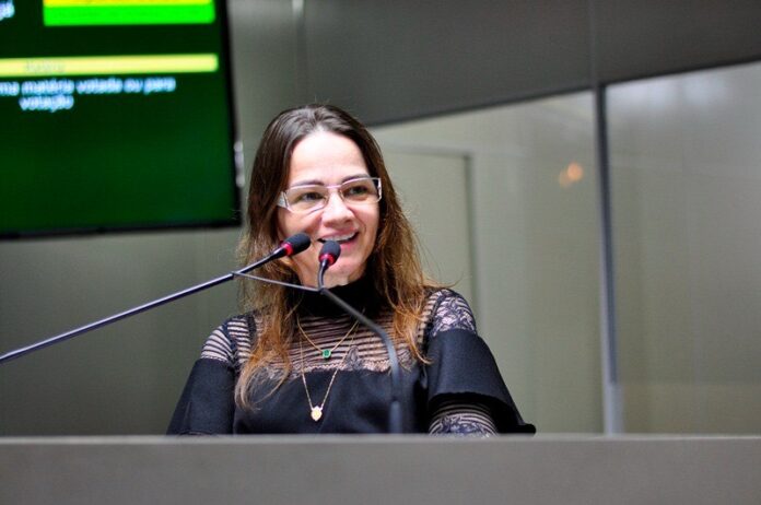 4f8e1265-39f5-4d97-bb98-6735c96af286