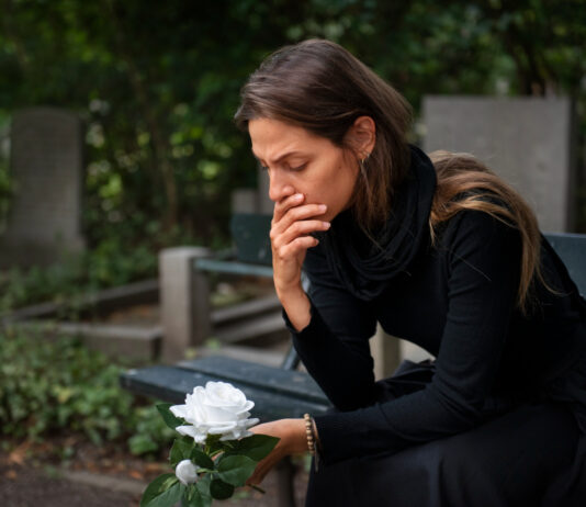 Como entender o luto por meio da Psicologia?