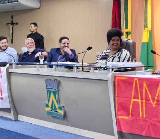 Audiência Pública proposta por Jô Oliveira debate impactos do VLT em Campina Grande e reforça necessidade de garantir direitos das famílias atingidas