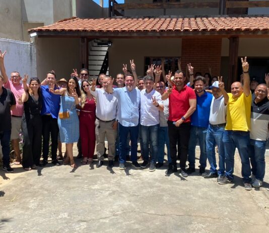 Tovar comemora apoio do prefeito de Serra Branca e amplia força política no Cariri