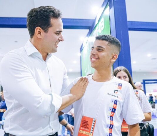 Lucas Ribeiro abre Congretec em Campina Grande e destaca avanços do ensino nas escolas técnicas da Paraíba