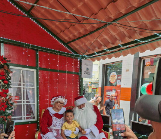 Caravana do Papai Noel da CDL movimenta comércio em Esperança com a campanha Natal Premiad