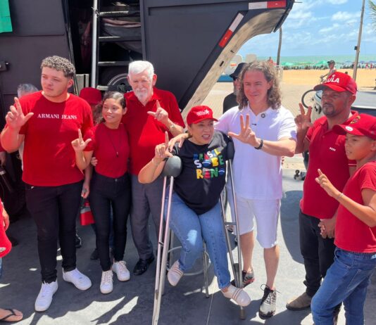 Veneziano participa de ato em João Pessoa contra o projeto da dosimetria e reafirma sua posição contrária à iniciativa