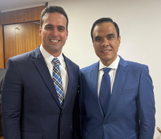 Lucas Ribeiro destaca posse de Gustavo Feliciano no Turismo como avanço estratégico para a Paraíba