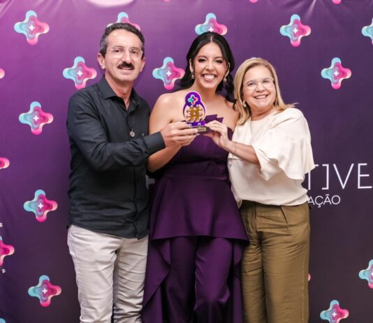 Troféu hashtag de ouro celebra destaques digitais de 2025