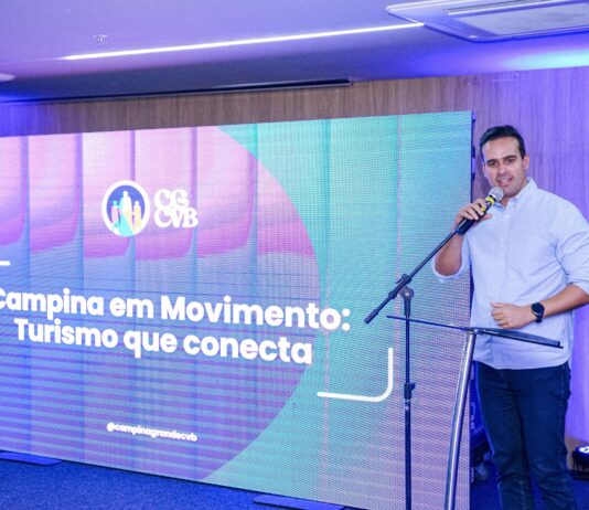 Lucas Ribeiro destaca investimentos para fortalecer turismo em Campina Grande durante evento do setor