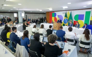 Lula afirma que vai vetar PL da Dosimetria. Declaração foi dada em entrevista coletiva no Palácio do Planalto