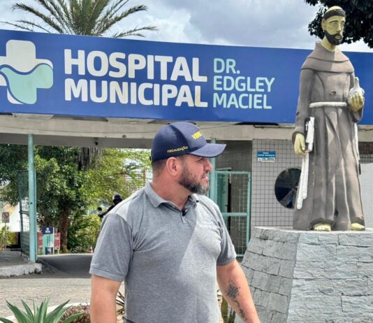 Vereador Sargento Wellington Cobra visita unidades básicas de saúde e hospitais e lamenta demissões em massa de servidores e fechamento de unidades