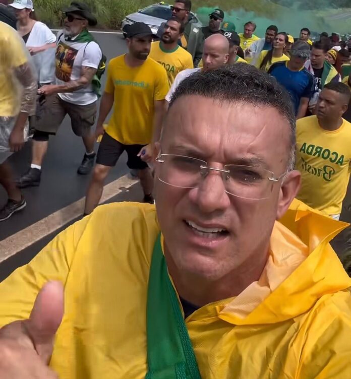 f49ccf5d-d469-4e16-95fe-adff264009ad