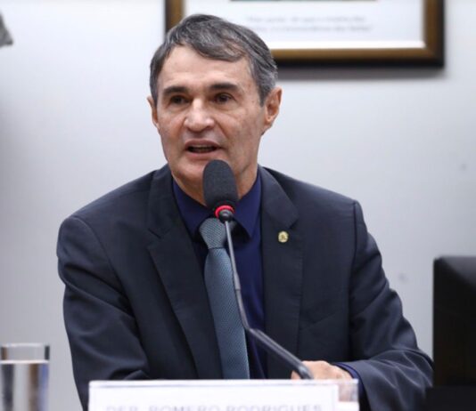 Romero comenta participação na CPMI do INSS lamentando a condução da sessão: “Pródiga em manobras desleais”