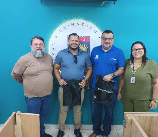 UNINASSAU se reúne com representantes de Serra Redonda