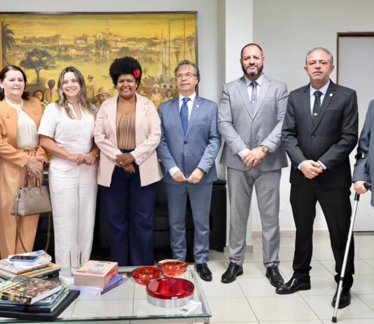 Em visita ao TCE-PB, Jô Oliveira reforça preocupação com a saúde de Campina Grande