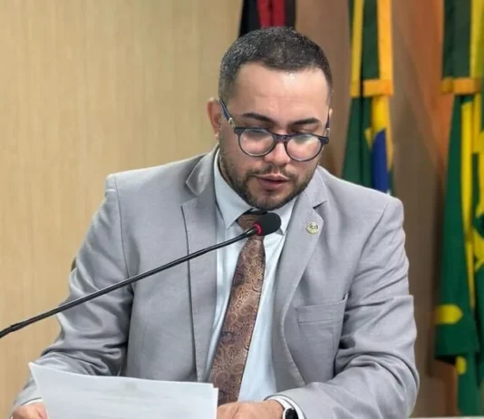 Rafafá destaca atuação no Conselho de Saúde e comenta mudança na secretaria em Campina Grande
