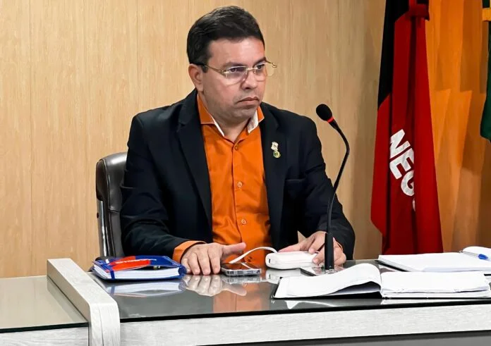 73da74f9-14b4-4715-a9db-f394494381cc-696x491