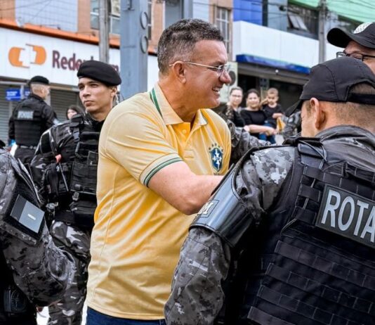 Sargento Neto propõe reestruturação salarial para policiais e bombeiros militares da Paraíba