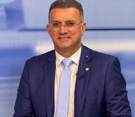 Sargento Neto votou contra projeto de reajuste da tabela de taxas de cartório na Paraíba