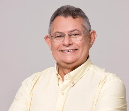 Vereador Pimentel celebra aniversário com fé e gratidão ao lado da família