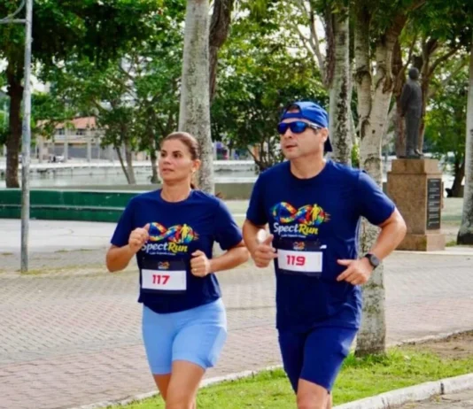 Vereadora Kallyna reforça compromisso com a inclusão durante participação na Corrida Spectrun