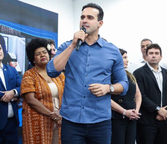 Governador Lucas Ribeiro participa de inauguração da AeC em Campina e destaca ciclo de crescimento e geração de empregos na Paraíba