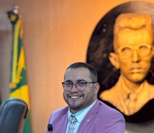 Rafafá se destaca na apresentação de projetos voltados à saúde pública, bem-estar animal e valorização da cultura