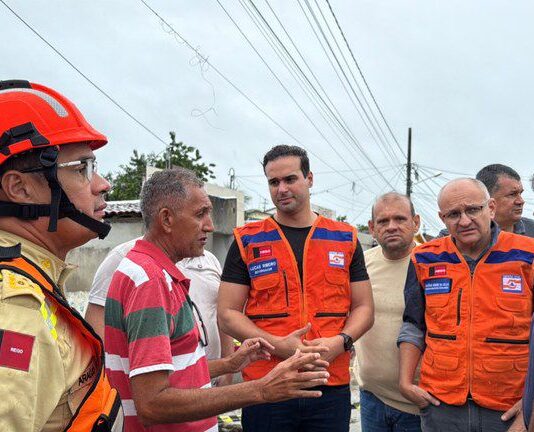 Governador Lucas Ribeiro mobiliza força-tarefa diante das fortes chuvas e anuncia decreto de calamidade pública na Paraíba
