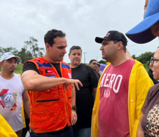 Governador Lucas Ribeiro coordena pessoalmente ações nos municípios do Vale do Paraíba atingidos pelas fortes chuvas