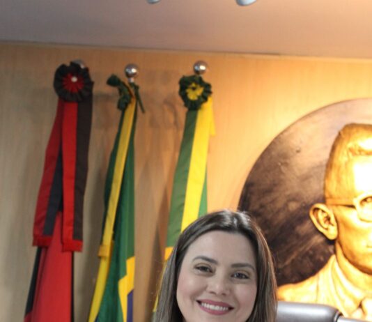 Mais quatro projetos da vereadora Waléria Assunção são aprovados por unanimidade na Câmara de Campina