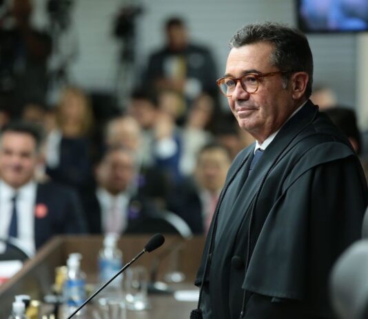 Presidente do TCU faz balanço da sua gestão, analisa caso Master e destaca nova ferramenta de acompanhamento das emendas parlamentares