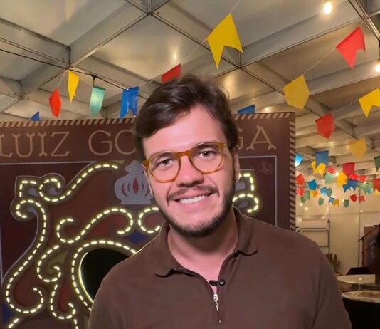 *Bruno prestigia exposição em homenagem aos 110 anos de Luiz Gonzaga n’O Maior São João do Mundo: “Museu dedicado ao nosso eterno Rei do Baião”*