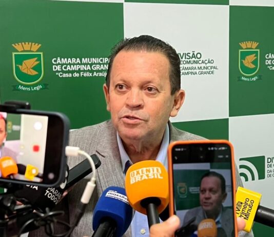 Projeto de Olimpio que obriga maternidades a informar direito de escolha do tipo de parto aguarda sanção em Campina Grande