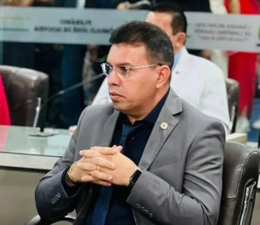 Márcio Guedes defende união política e diz que definirá apoio para 2026 no momento certo